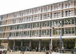 Κατατέθηκε η πρώτη αγωγή δικαστή κατά του Μνημονίου ΙΙΙ