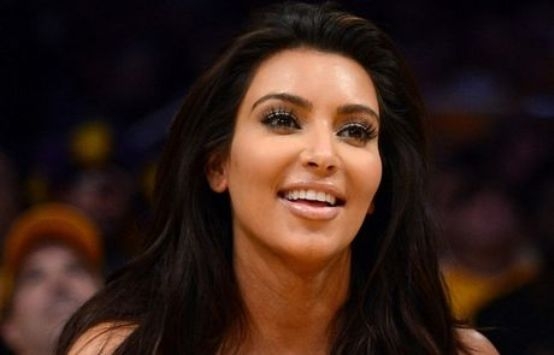 Όταν το μαύρο κολάν πρόδωσε την Kim Κardashian