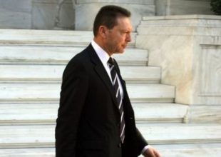 Τελεσίγραφο Στουρνάρα: Επιστρέψτε τα χρήματα στην Ελλάδα