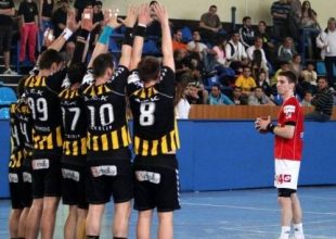 Να «κλείσει» με νίκη
