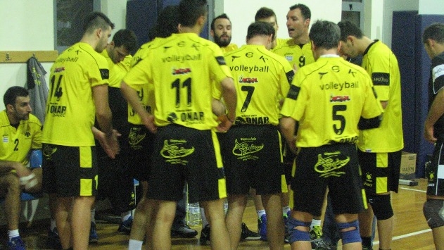 Νίκη για να παραμένει στην κορυφή!