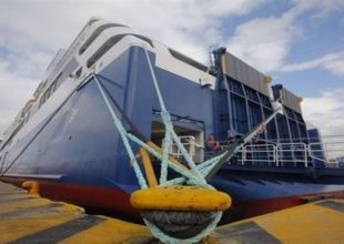 ”Δένουν” τα πλοία στα λιμάνια λόγω 48ωρης απεργίας