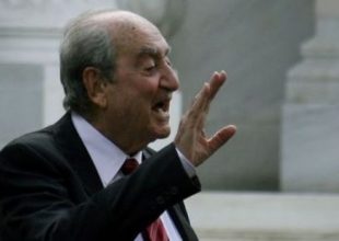 Κάταγμα στο ισχίο ο Κ. Μητσοτάκης