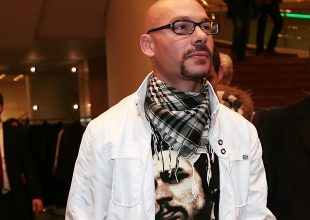 Hasta la victoria, Τάσο Κάκο