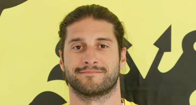 Φιλικό και επιστροφές