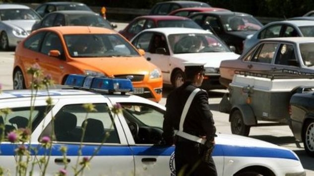 Διπλή καραμπόλα στην Εγνατία Οδό με έναν νεκρό και δεκάδες τραυματίες