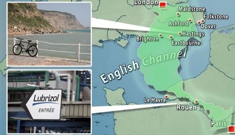 Χημικό νέφος πάνω από τη Γαλλία και την Αγγλία