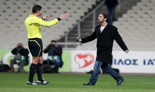 Η πειθώ του Κωστή