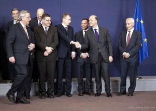 Εγκρίθηκε η εκταμίευση της δόσης των 9,2 δισ. ευρώ
