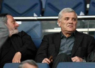 Τον αποφεύγουν…