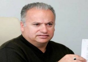 «Εγώ θα σας σώσω»!