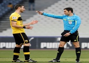 Στα θρανία οι ποδοσφαιριστές
