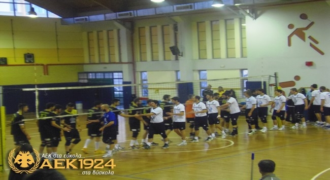 Σφραγίζει την πρώτη θέση