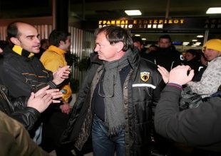 Υποδοχή και αποθέωση