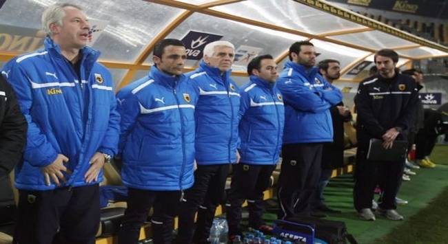 «Έχουμε κι εμείς αξιοπρέπεια»