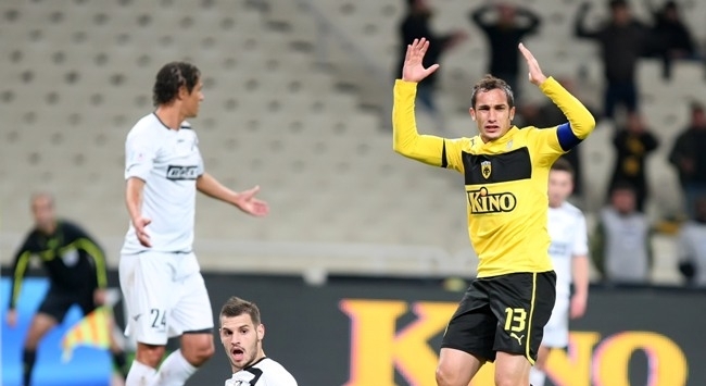 Έδειξε «4-4-1-1» ο Λίνεν!