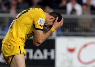 Χτύπησε στο κεφάλι ο Πετρογκόλ