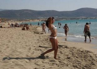 CNN: Η κρίση διώχνει τους τουρίστες από την Κύπρο