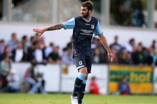 «Μένει στην Μόναχο 1860 για την ώρα»