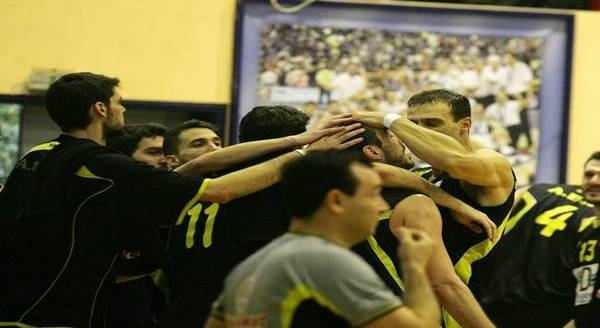 Μεγάλη νίκη στα Εξάρχεια η Βασίλισσα