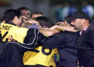 Νίκη για τον Σάντος