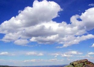 Υψηλές θερμοκρασίες, αλλά και βροχές