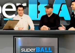 Super Ball με Βαγγέλη Αρναούτογλου
