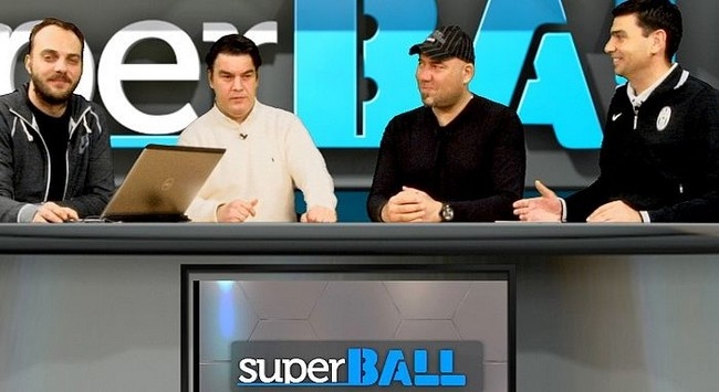 Super Ball με Βαγγέλη Αρναούτογλου