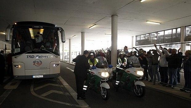 Οπαδοί της Ρεάλ κατά παικτών γιατί «δεν είχαν @ρχ#δι@»