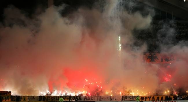 «Στρατιές» στο ΟΑΚΑ!