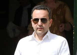 «Να ξυπνήσουν οι ισχυροί»