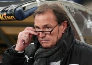 «Μην ασχολείστε με τους άλλους»