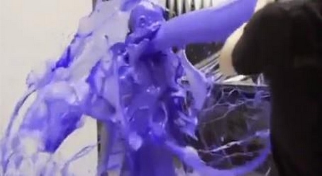 Βάφτηκαν μπλε στην Τσέλσι (vid)