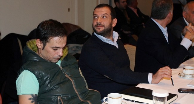 Τι δουλειά έχω με τον Αδαμίδη;