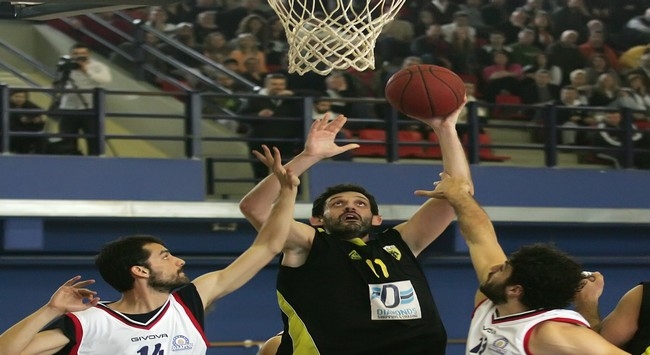 Νίκη και έφυγε για το μπαράζ