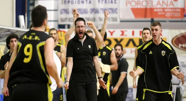 Χρόνια σας πολλά!