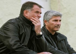 Κλειδώνουν Μπάγεβιτς – Μανωλάς