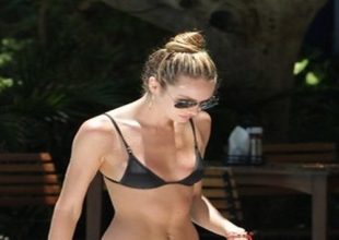 Η Candice Swanepoel σε τρυφερό τετ α τετ! (pics)