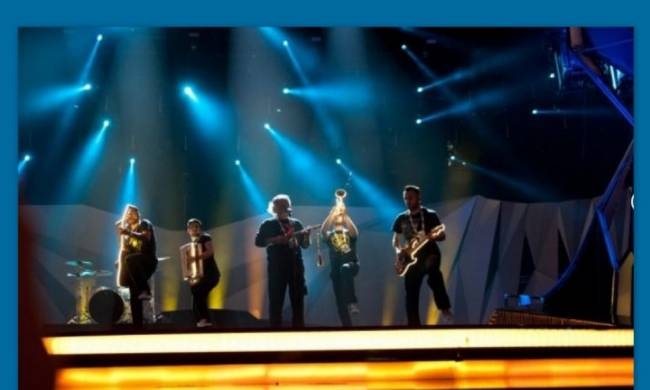 Το εφέ της Ελληνική αποστολής οn stage που εντυπωσίασε!