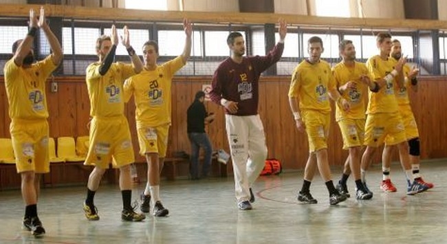 Συνεχίζουν παρά την ήττα