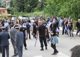 Ένταση με μέλη της ΧΑ