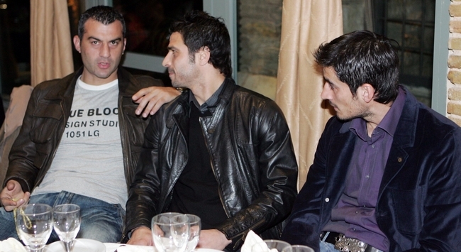 Οι Σημαίες στον… ιστό τους