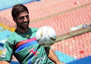 Ο Καράμπελας «κράτησε» την Λεβάντε