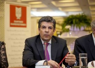 Παραιτήθηκε ο υφυπουργός Παιδείας Θοδωρής Παπαθεοδώρου