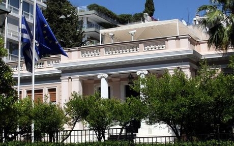 Οι προτάσεις Σαμαρά στη σύσκεψη των πολιτικών αρχηγών
