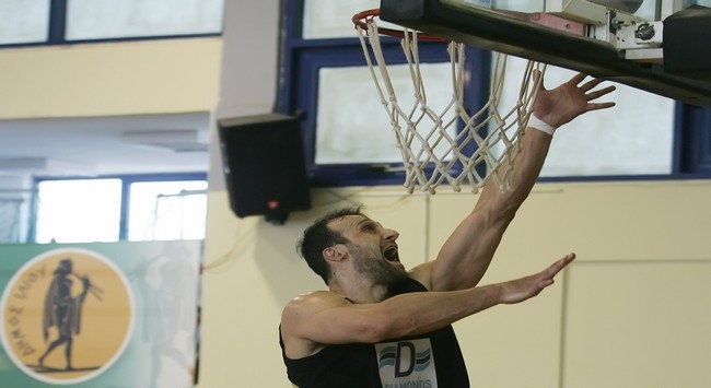 Η Βασίλισσα στο πλευρό των Κοτσάτου-Αλεξίου