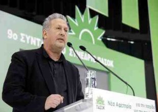 Σκανδαλίδης σε Σαμαρά: Αν δεν αντέχεις παραιτήσου