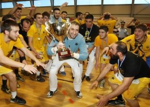 3 κολώνες της ΑΕΚ μιλούν για το νταμπλ