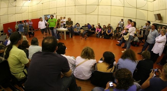 Συνεχίζεται και την Παρασκευή η απεργία στα ΜΜΕ