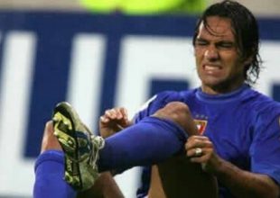 Κουτουλιά αλά… Ζιντάν από Νέστα (vid)